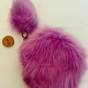 HEIMISH ATLANTIC FASHION FUR PURSE w/FUR KEY RING 
THIS IS NEW WITH TAGS